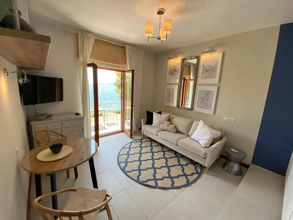 Apartment Apartman V Seget Vranjica
