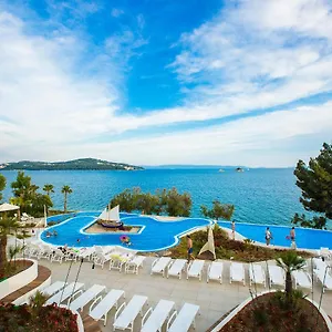 Mediteran Travel Mobile Homes Belvedere Üdülőpark